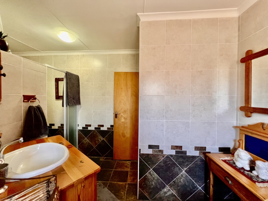 4 Bedroom Property for Sale in Vredenburg Western Cape